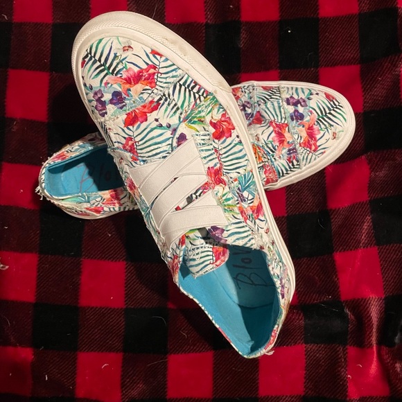 COPY - BLOWFISH Barely worn women’s loafers. - Picture 7 of 8